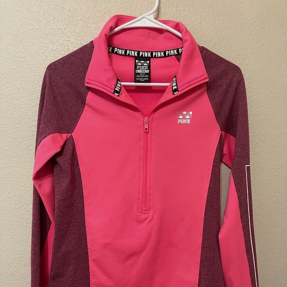 Victoria's Secret PINK ULTIMATE half zip jacket